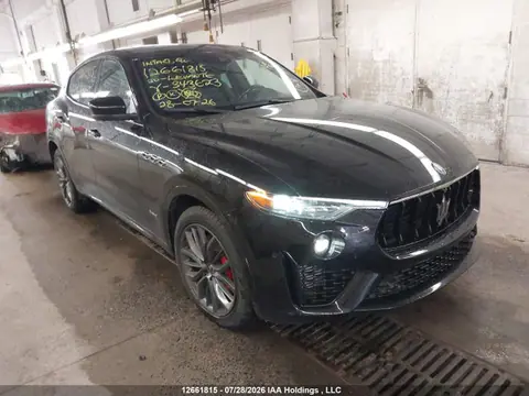 ZN661YUS1LX343623 — 2020 Maserati Levante, Подтопление (Water), фото до ремонта