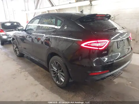2020 Maserati Levante VIN ZN661YUS1LX343623 фото 3