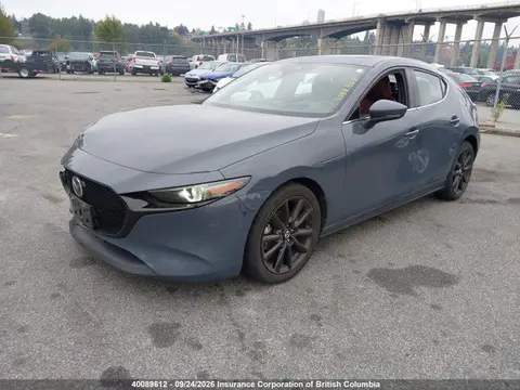 2020 Mazda 3 Preferred VIN JM1BPBMM0L1167910 фото 2