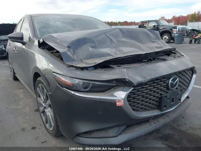 2021 Mazda 3 Premium VIN JM1BPADL0M1345818 фото 1