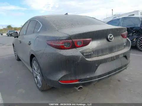 2021 Mazda 3 Premium VIN JM1BPADL0M1345818 фото 3