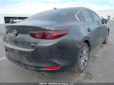 2021 Mazda 3 Premium VIN JM1BPADL0M1345818 фото 4