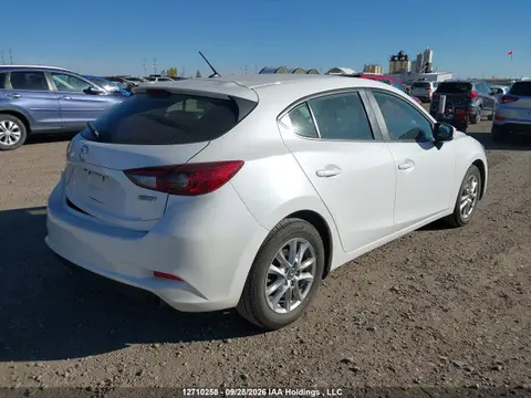 2018 Mazda 3 TOURING VIN 3MZBN1L79JM234237 фото 4