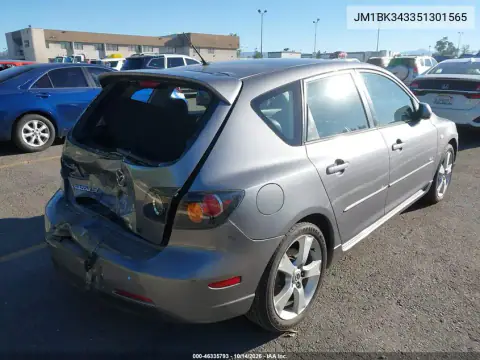 JM1BK343351301565 — 2005 Mazda 3, фото 5 с аукциона IAAI, Задняя часть