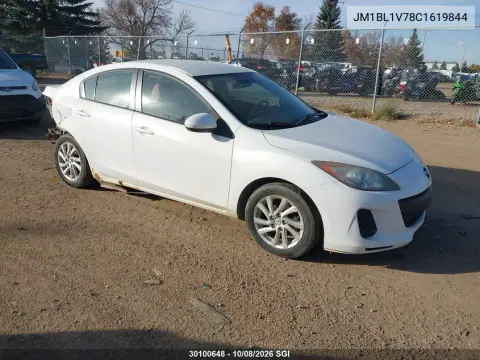 JM1BL1V78C1619844 — 2012 Mazda 3, Сзади, фото до ремонта