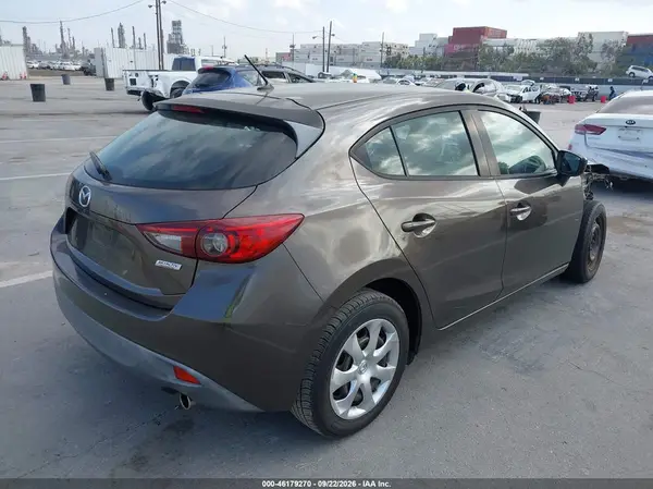 3MZBM1J71GM241097 — 2016 Mazda 3, фото 4 с аукциона IAAI 07.10.2026, Передняя часть
