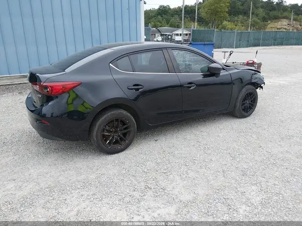 JM1BM1U70G1305934 — 2016 Mazda 3, фото 4 с аукциона IAAI, Естественный износ