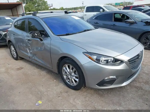 JM1BM1K72G1318185 — 2016 Mazda 3, Правый бок (Right Side), фото до ремонта
