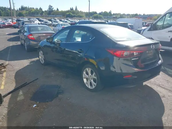 JM1BM1V74G1301982 — 2016 Mazda 3, фото 3 с аукциона IAAI, Передняя часть слева