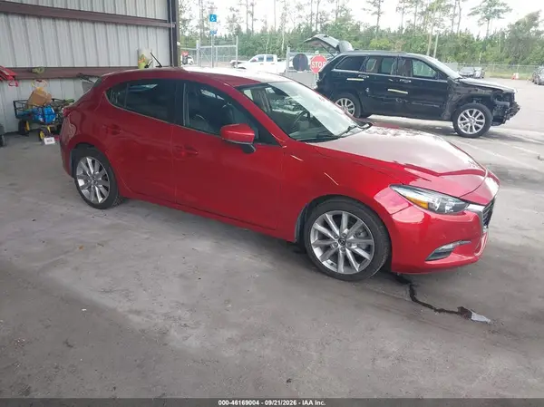3MZBN1L72HM137813 — 2017 Mazda 3, Левый бок (Left Side), фото до ремонта