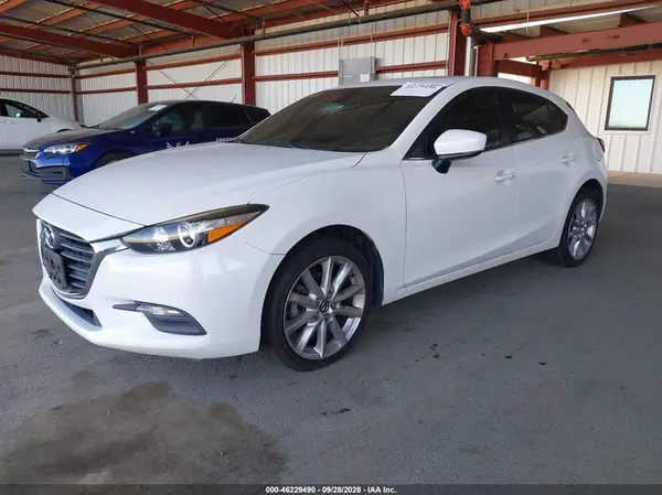 3MZBN1L36HM132692 — 2017 Mazda 3, фото 2 с аукциона IAAI, Пожар салона