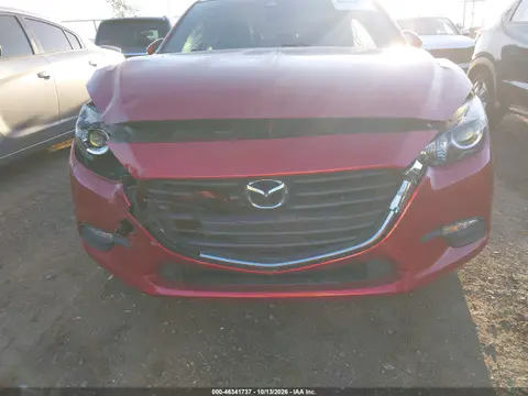 3MZBN1V70HM140657 — 2017 Mazda 3, Передняя часть, фото до ремонта