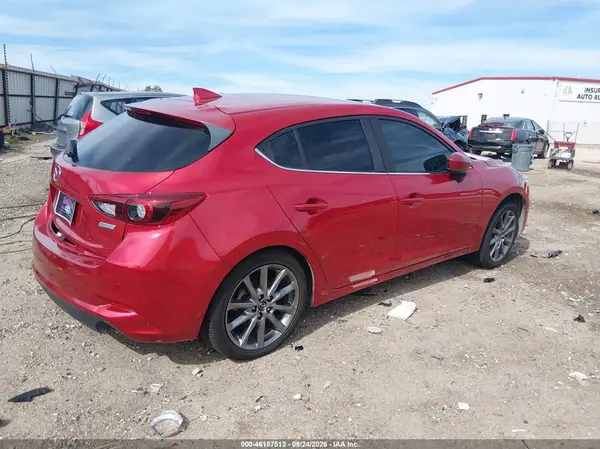 3MZBN1M38JM173488 — 2018 Mazda 3, фото 4 с аукциона IAAI, Передняя часть