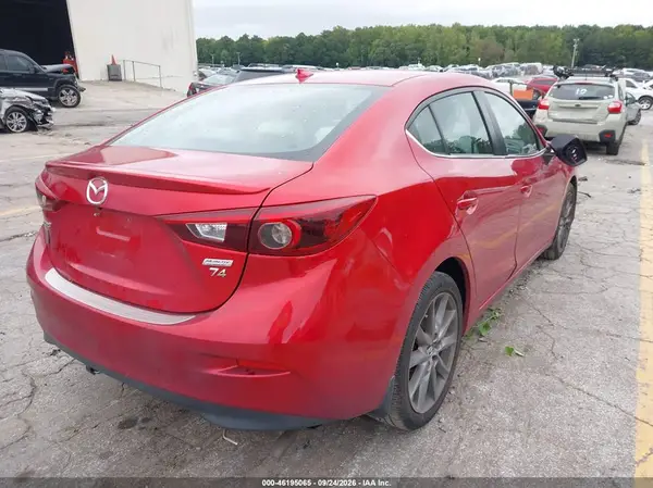 3MZBN1W36JM217551 — 2018 Mazda 3, фото 4 с аукциона IAAI, Левый бок