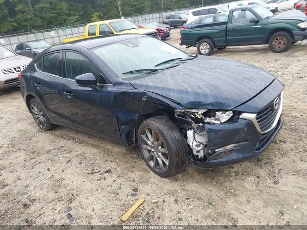 3MZBN1V32JM222540 — 2018 Mazda 3, Передняя часть (Front End), фото до ремонта