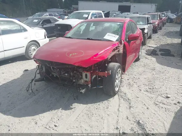 3MZBN1U74JM223516 — 2018 Mazda 3, фото 2 с аукциона IAAI, Передняя часть