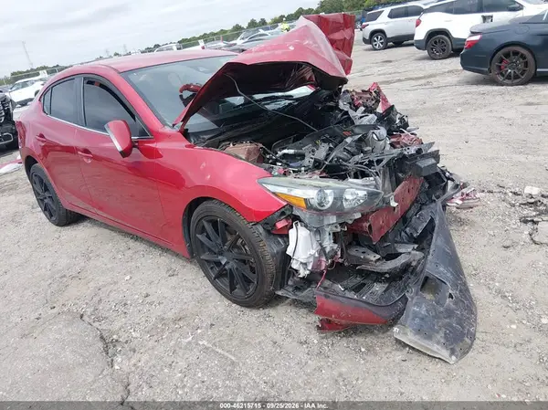 3MZBN1V38JM209730 — 2018 Mazda 3, Повреждение двигателя (Engine Damage), фото до ремонта