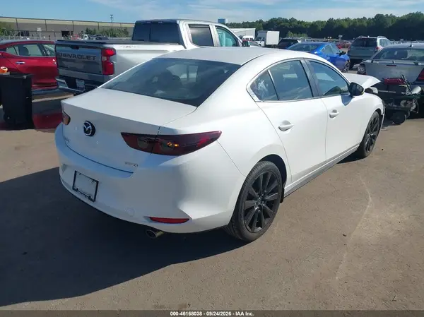 JM1BPACL2K1110724 — 2019 Mazda 3, фото 4 с аукциона IAAI 07.10.2026, Передняя часть