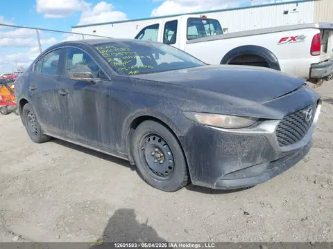 3MZBPAB73LM135993 — 2020 Mazda 3, Передняя часть, фото до ремонта