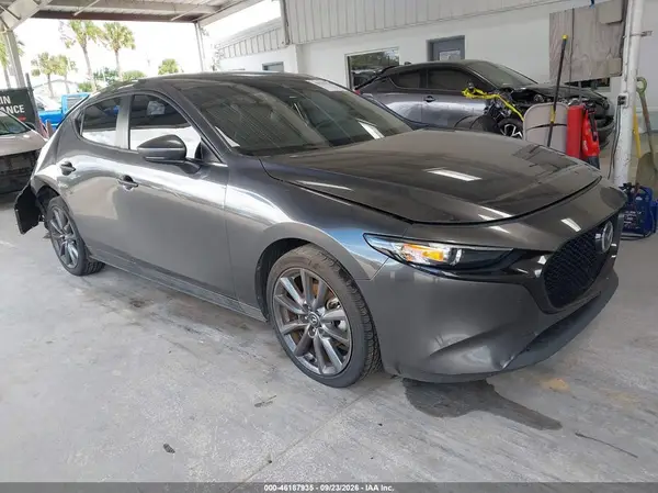 JM1BPBKL4M1349167 — 2021 Mazda 3, Задняя часть (Rear), фото до ремонта