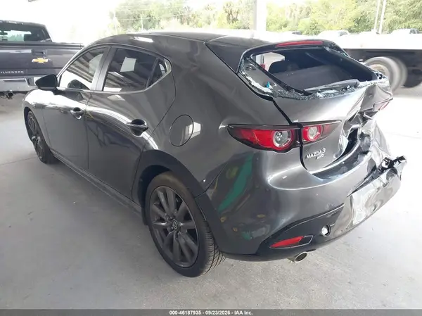 JM1BPBKL4M1349167 — 2021 Mazda 3, фото 3 с аукциона IAAI 14.10.2026, Задняя часть
