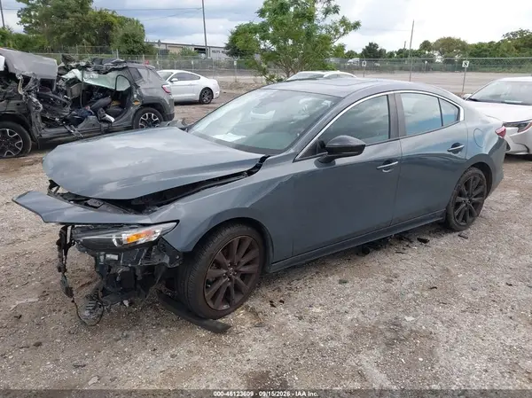3MZBPACL6NM311983 — 2022 Mazda 3, фото 2 с аукциона IAAI 14.10.2026, Передняя часть