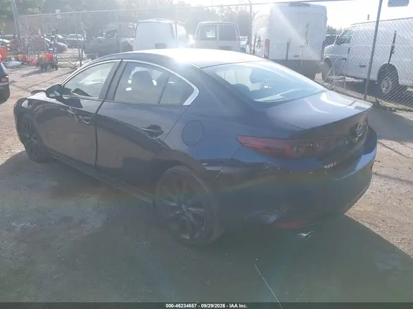 JM1BPABL7T1872689 — 2026 Mazda 3, фото 3 с аукциона IAAI, Не указано