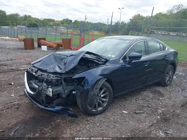 JM1GL1U59J1333701 — 2018 Mazda 6, фото 2 с аукциона IAAI, Передняя часть
