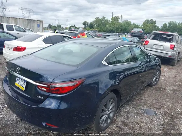 JM1GL1U59J1333701 — 2018 Mazda 6, фото 4 с аукциона IAAI, Передняя часть