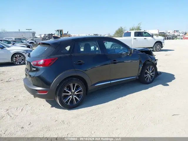 JM1DKFD73J0332053 — 2018 Mazda CX-3 Grand Touring, фото 4 с аукциона IAAI 14.10.2026, Передняя часть