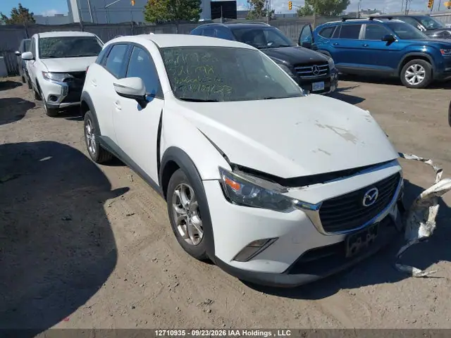 JM1DKFC7XJ0326798 — 2018 Mazda CX-3, Передняя часть (Front), фото до ремонта