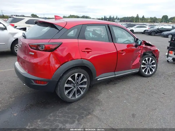 JM1DKFD79K0450500 — 2019 Mazda CX-3, фото 4 с аукциона IAAI, Правый бок