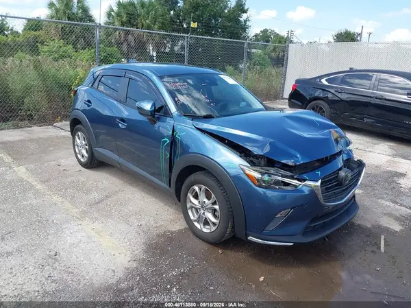 JM1DKFB79L1471555 — 2020 Mazda CX-3, Передняя часть (Front End), фото до ремонта