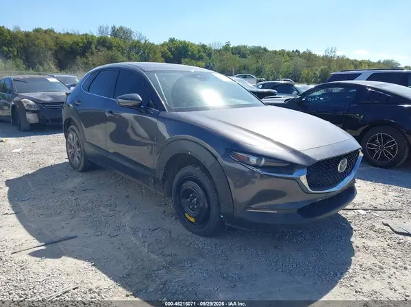3MVDMBCL0MM211773 — 2021 Mazda CX-30, Передняя часть слева (Left Front), фото до ремонта