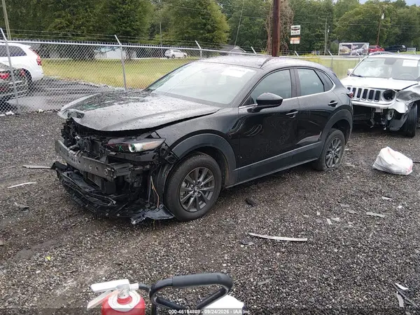 3MVDMBAL7NM415149 — 2022 Mazda CX-30, фото 2 с аукциона IAAI, Передняя часть