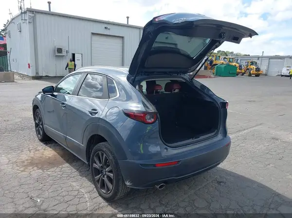 3MVDMBCM6PM500492 — 2023 Mazda CX-30, фото 3 с аукциона IAAI, Передняя часть справа