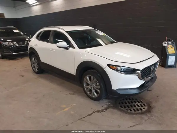 3MVDMBBM8PM510913 — 2023 Mazda CX-30, Передняя часть (Front & Rear), фото до ремонта