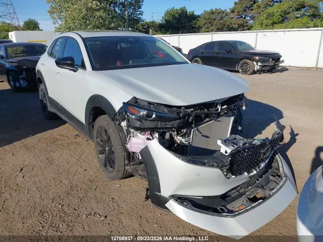3MVDMBDM7SM786277 — 2025 Mazda CX-30, Передняя часть (Front), фото до ремонта