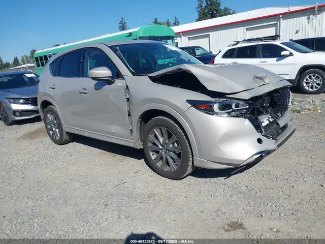 JM3KFBEM3S0806777 — 2025 Mazda CX-5 2.5 S Premium Plus, Передняя часть (Front End), фото до ремонта