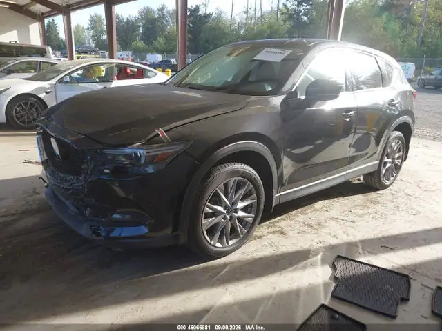 JM3KFBDM1L1810615 — 2020 Mazda CX-5 Grand Touring, фото 2 с аукциона IAAI 30.09.2026, Передняя часть