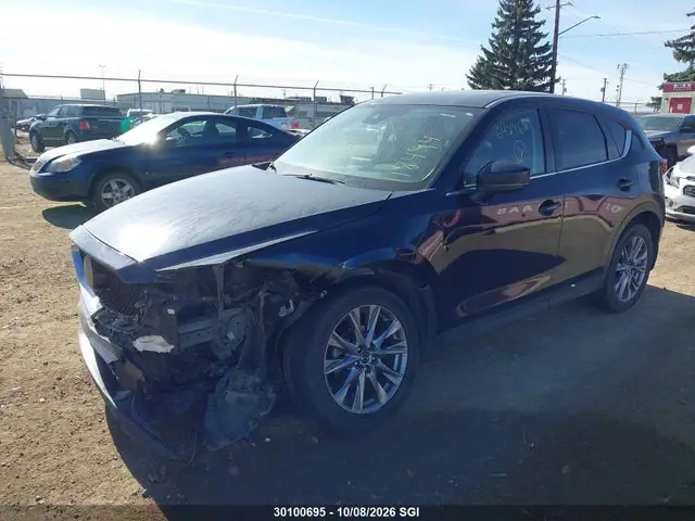 JM3KFBDM4M1118494 — 2021 Mazda CX-5 Grand Touring, фото 2 с аукциона IAAI 14.10.2026, Передняя часть слева