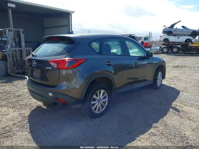 JM3KE2BY8G0816495 — 2016 Mazda CX-5 Sport, фото 4 с аукциона IAAI 29.09.2026, Механические повреждения