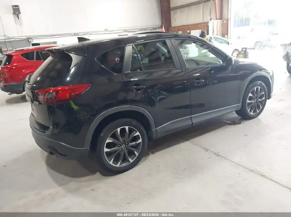 JM3KE4DY2G0809082 — 2016 Mazda CX-5, фото 4 с аукциона IAAI 07.10.2026, Естественный износ