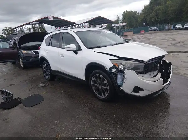 JM3KE2DY7G0735761 — 2016 Mazda CX-5, Передняя часть (Front End), фото до ремонта