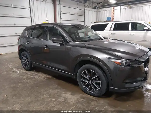 JM3KFBDL5H0204495 — 2017 Mazda CX-5, Передняя часть слева (Left Front), фото до ремонта