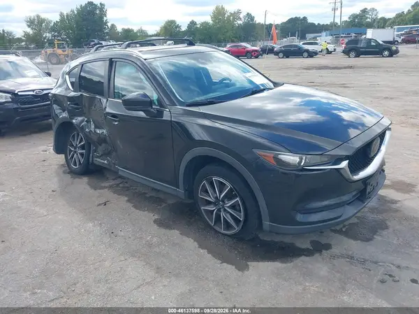 JM3KFACM5J0402567 — 2018 Mazda CX-5, Правый бок (Right Side), фото до ремонта