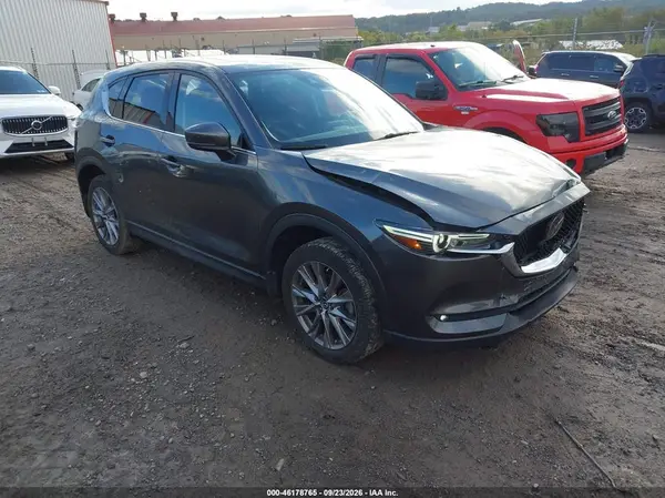 JM3KFBDY6K0588404 — 2019 Mazda CX-5, Передняя часть (Front & Rear), фото до ремонта
