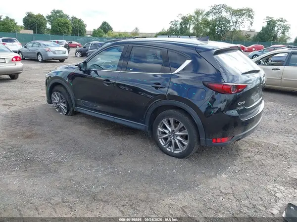 JM3KFADM0L0735017 — 2020 Mazda CX-5, фото 3 с аукциона IAAI, Передняя часть справа