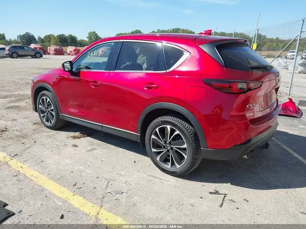 JM3KFBEM8N0527085 — 2022 Mazda CX-5, фото 3 с аукциона IAAI, Правый бок