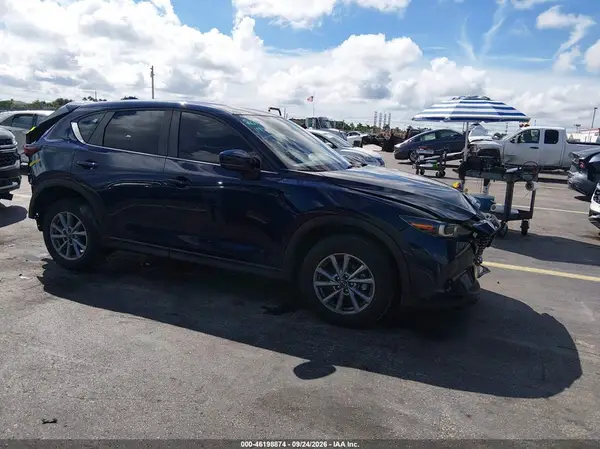 JM3KFBBM1P0177449 — 2023 Mazda CX-5, Передняя часть (Front & Rear), фото до ремонта
